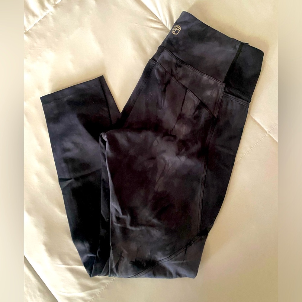 Born Primitive Eccentric Leggings